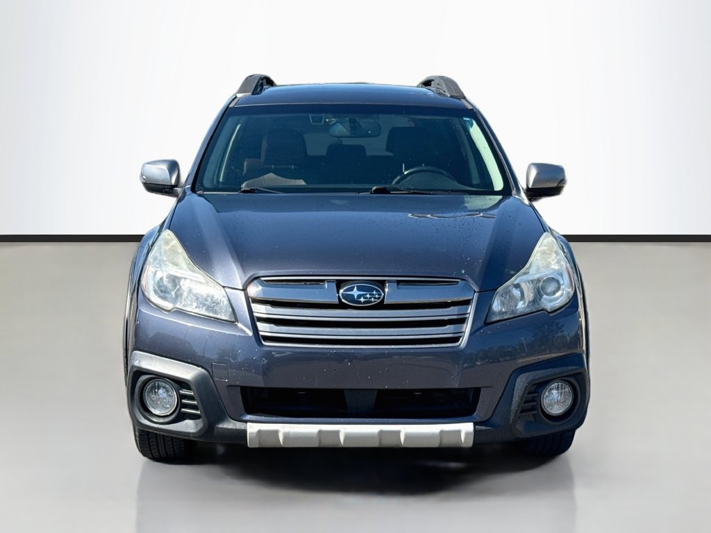 Used 2014 Subaru Outback 3.6R Limited AWD/4WD image 2