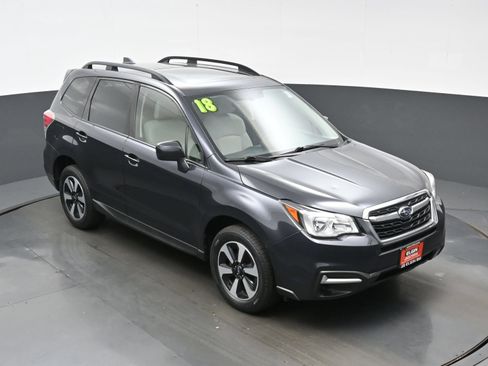 Used 2018 Subaru Forester 2.5i Premium AWD/4WD image 44