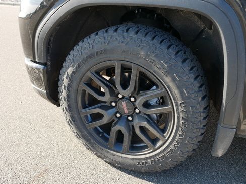 Used 2022 GMC Sierra 1500 Elevation image 5