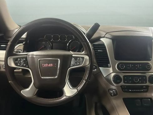 Used 2015 GMC Yukon SLT w/ Open Road Package AWD/4WD image 10