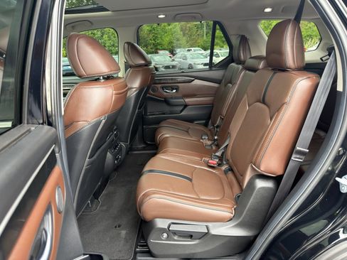 Used 2025 Honda Pilot Elite image 29