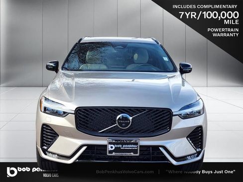 New 2026 Volvo XC60 B5 Plus w/ Protection Package Premier image 22
