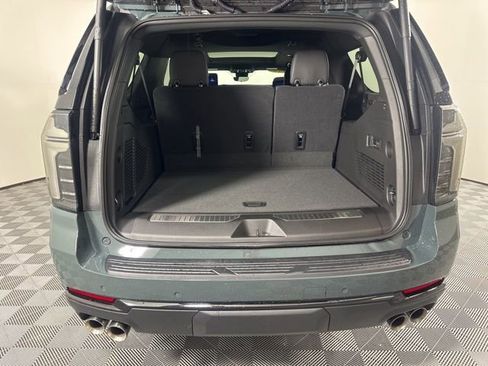 New 2026 Chevrolet Suburban Z71 w/ Z71 Off-Road Package image 10