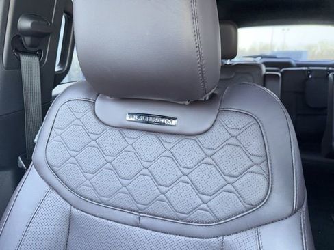 Used 2025 Ford Explorer Platinum w/ LUX Leather Package image 51