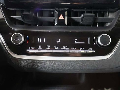 Used 2023 Toyota Corolla LE image 37