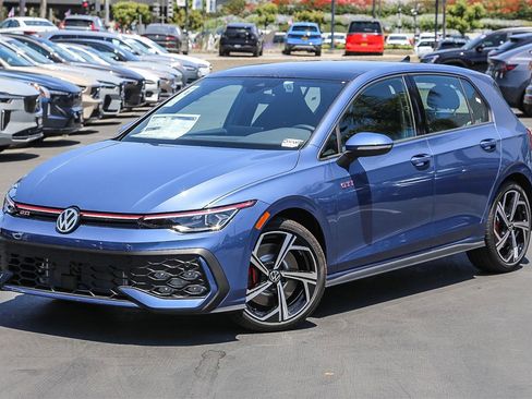 New 2025 Volkswagen GTI SE image 1
