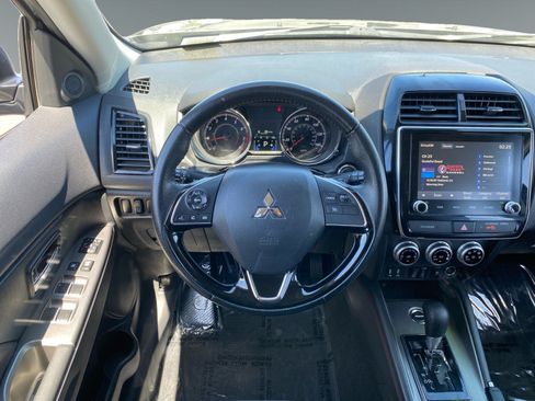 Used 2024 Mitsubishi Outlander Sport AWD image 12