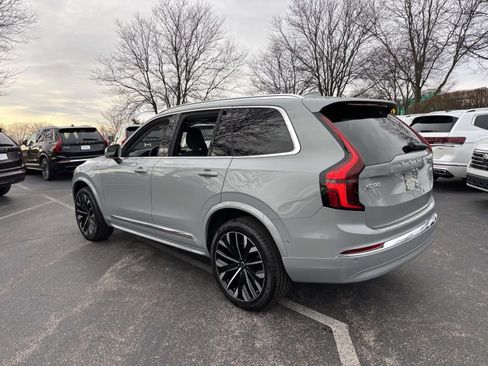 Used 2026 Volvo XC90 B6 Plus w/ Protection Package Premier AWD/4WD image 5