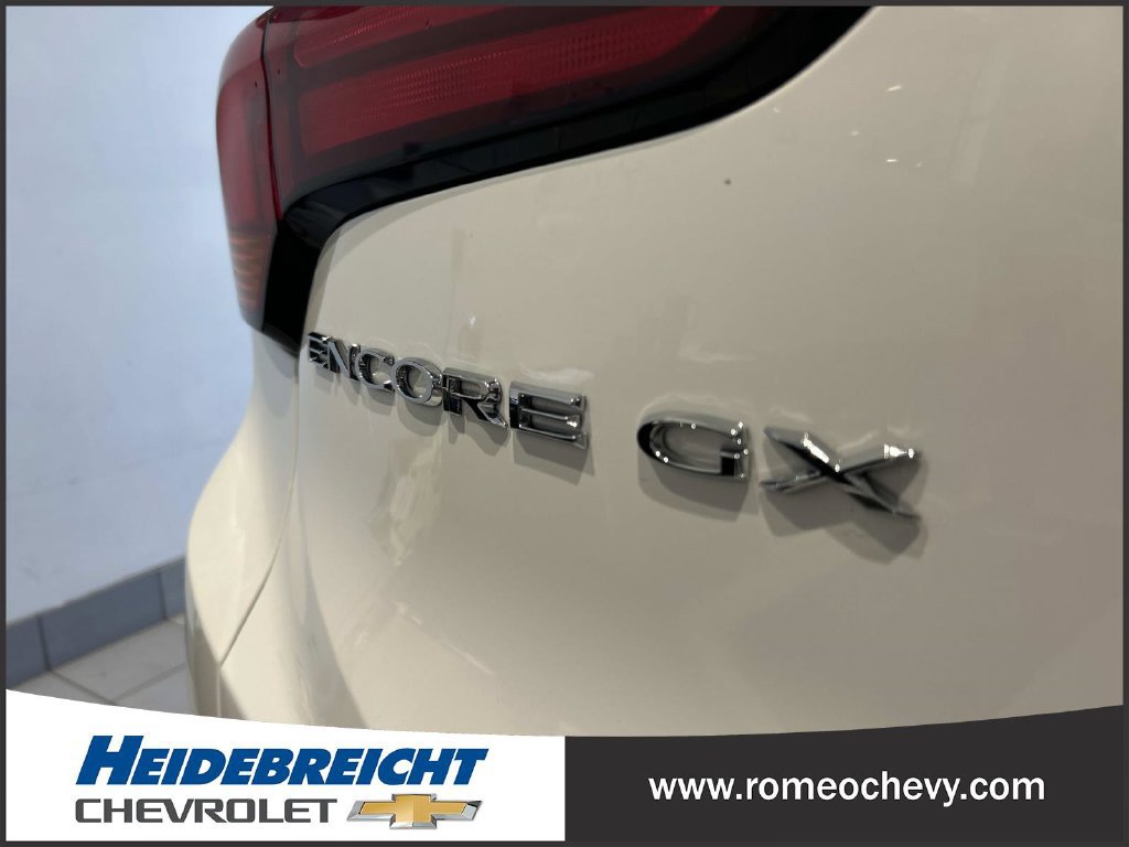 Used 2023 Buick Encore GX Select FWD image 39