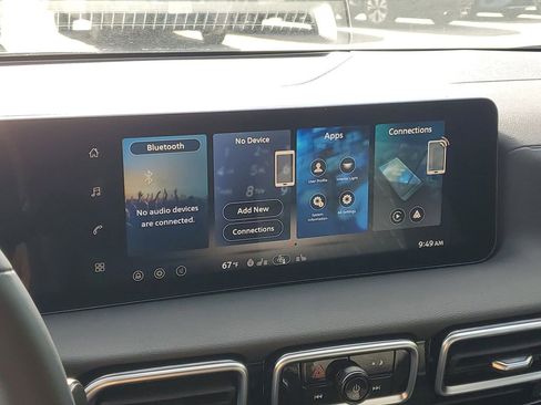 New 2026 Nissan Sentra SV w/ SV Convenience Package FWD image 17