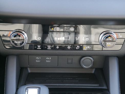 New 2026 Mitsubishi Outlander Trail Edition AWD/4WD image 20