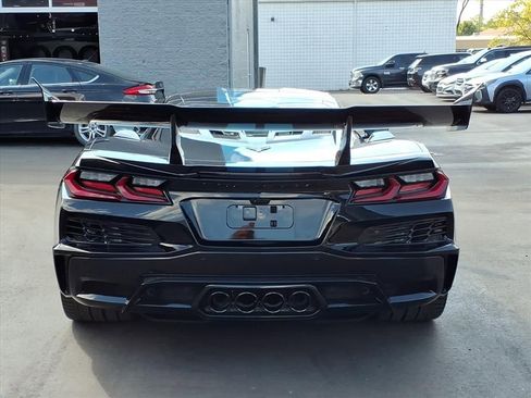 Used 2025 Chevrolet Corvette ZR1 w/ ZR1 Carbon Fiber Aero Package RWD image 4