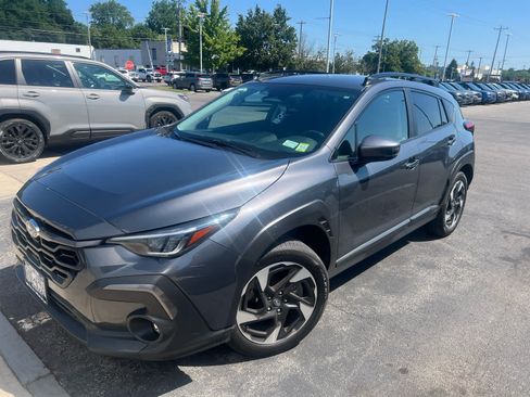 Used 2024 Subaru Crosstrek 2.5i Limited AWD/4WD image 1