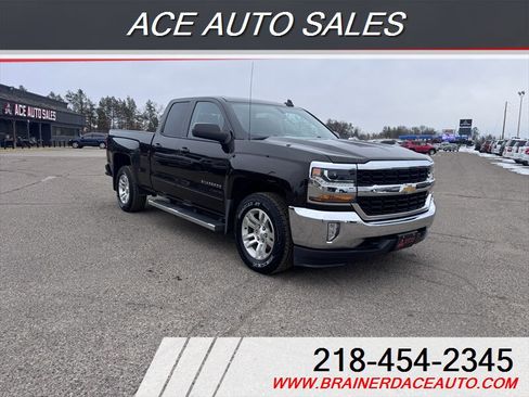 Used 2018 Chevrolet Silverado 1500 LT w/ All Star Edition image 2