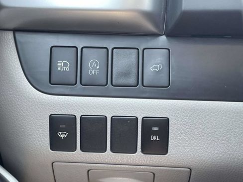 Used 2018 Toyota Highlander XLE FWD image 30