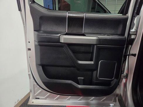 Used 2019 Ford F250 Platinum w/ Platinum Ultimate Package image 37