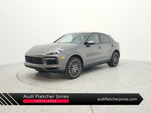 Used 2023 Porsche Cayenne Coupe image 1
