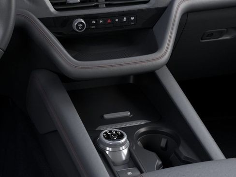 Used 2025 Ford Explorer Active image 18