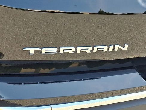 Used 2022 GMC Terrain SLT w/ Infotainment Package II image 29