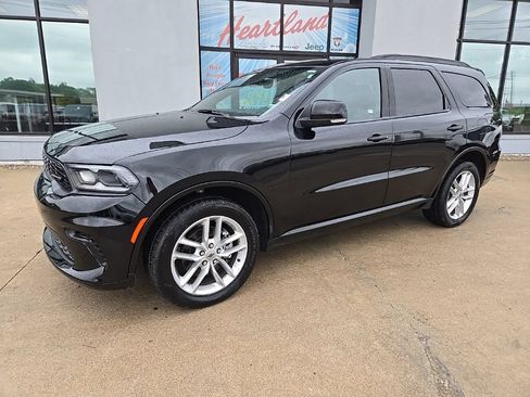 Used 2024 Dodge Durango GT AWD/4WD image 3