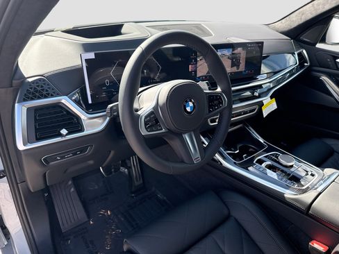 New 2026 BMW X7 xDrive40i w/ M Sport Package image 28