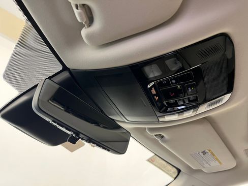 Used 2024 Lexus RX 350 w/ Convenience Package image 19