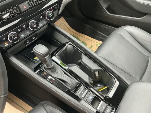 Used 2025 Honda Accord Touring image 25