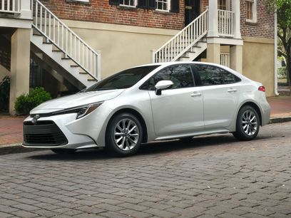 New 2023 Toyota Corolla LE