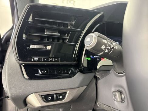 New 2026 Lexus RX 450h AWD image 13