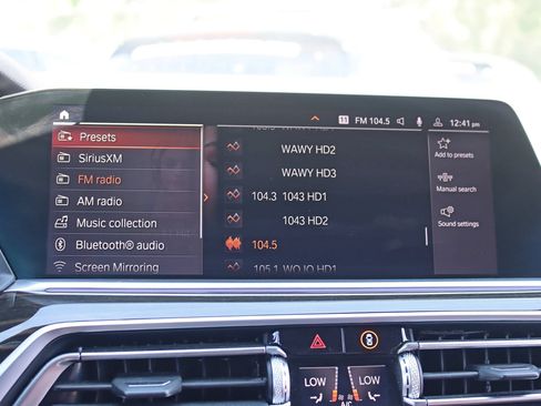 Used 2019 BMW X5 xDrive40i AWD/4WD image 25