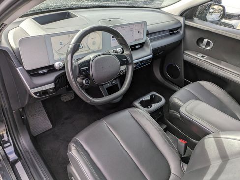 Used 2023 Hyundai Ioniq 5 Limited image 16