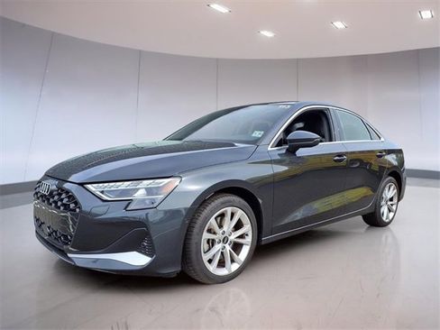 Used 2025 Audi A3 2.0T Premium w/ Convenience Package image 4