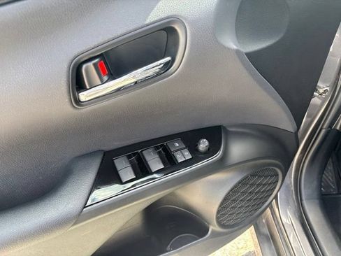Used 2019 Toyota Prius Limited FWD image 21