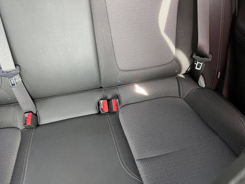 Used 2025 Buick Encore GX Preferred FWD image 38