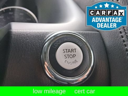 Certified 2024 Nissan Armada SL w/ Captain's Chairs Package AWD/4WD image 21
