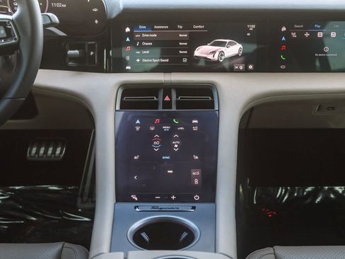 Used 2025 Porsche Taycan 4S image 16