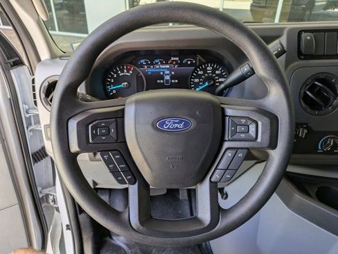 New 2026 Ford E-450 and Econoline 450 Super Duty w/ Power Equipment Group image 18