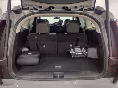 New 2026 Hyundai Ioniq 9 SEL w/ Tow & Go Package image 16