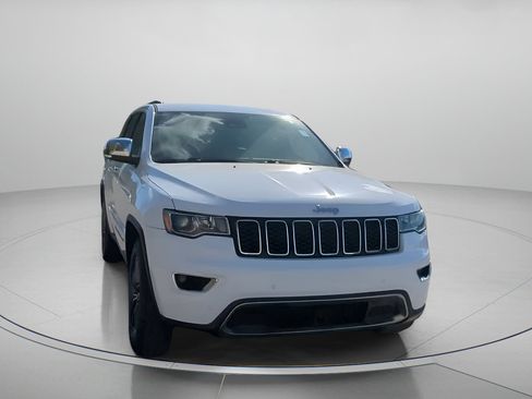 Used 2018 Jeep Grand Cherokee Limited image 4