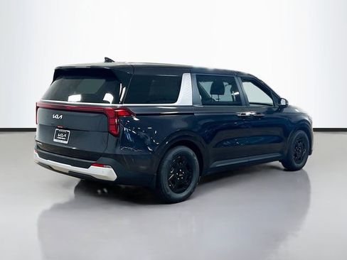 New 2026 Kia Carnival image 7
