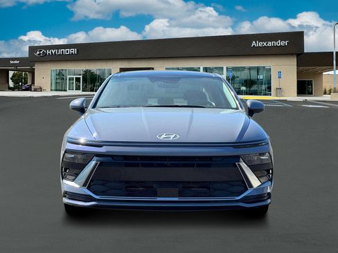 New 2026 Hyundai Sonata SEL FWD image 12