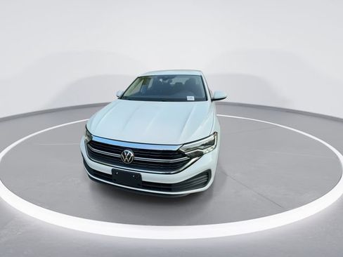 Used 2024 Volkswagen Jetta S FWD image 3