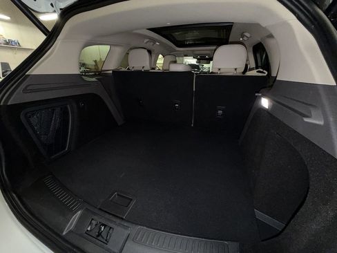 Used 2024 Lincoln Corsair Grand Touring image 22