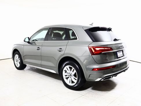 Used 2023 Audi Q5 2.0T Premium w/ Convenience Package image 13