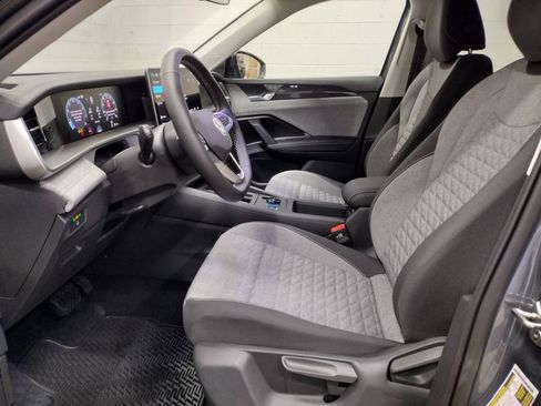 New 2026 Volkswagen Tiguan S AWD/4WD image 19