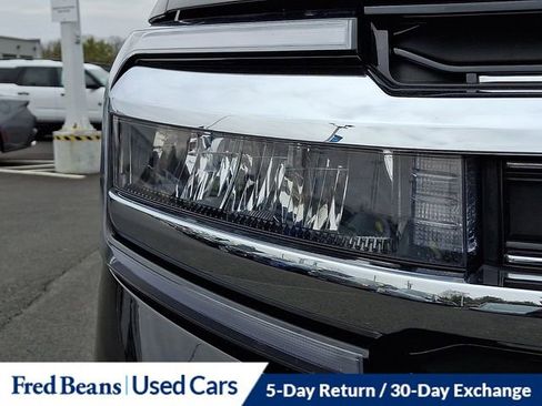 Used 2024 Ford Expedition Limited AWD/4WD image 10