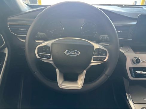 Certified 2023 Ford Explorer XLT w/ Equipment Group 202A AWD/4WD image 14