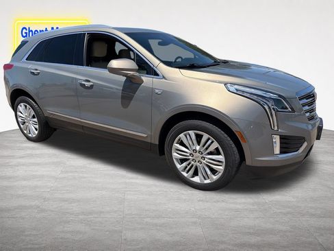 Used 2019 Cadillac XT5 Premium Luxury AWD/4WD image 8