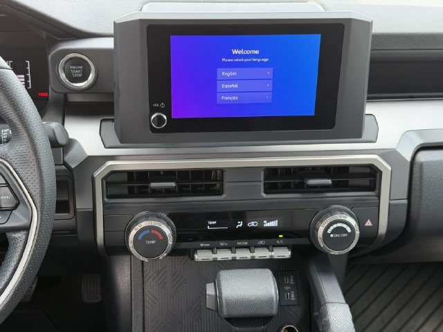 Certified 2025 Toyota 4Runner SR5 AWD/4WD image 16
