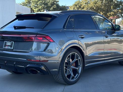 New 2026 Audi RS Q8 performance image 7